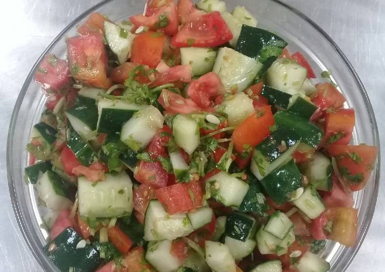 Steps to Make Homemade Tomato cucumber salad