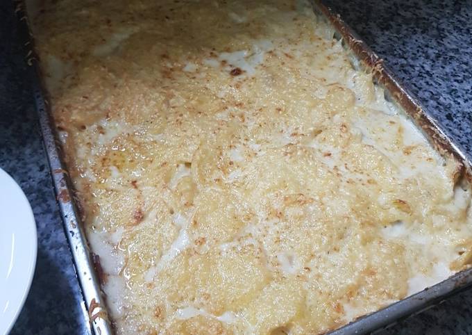 Le moyen le plus simple de Préparer Parfait Le gratin dauphinois