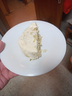 Foto principal de Pastel de merluza y coquinas con mayonesa en microondas