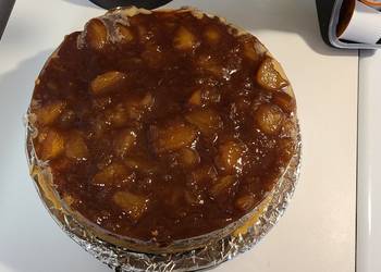 The New Way Prepare Recipe Caramel Apple Cheesecake Very Delicious