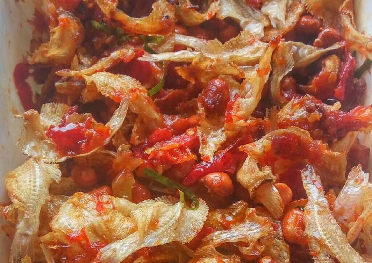 Resep Kering kacang ikan asin bumbu minimalis yang nikmat