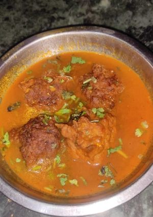 लौकी के कोफ्ते की सब्जी (Lauki ke kofte ki sabzi recipe in hindi) रेसिपी मुख्य फोटो