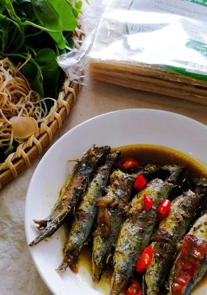 Hình của món Cá nục hấp cuốn rau muống bánh tráng sắn siêu hấp dẫn.