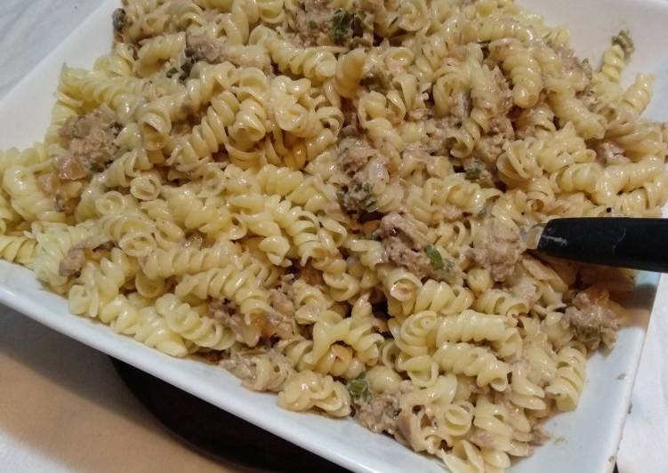 Fideos con crema de leche y atún Receta de Guadalupe Reche Cookpad