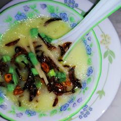 A picture of Khowsuey Soup.
