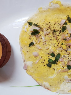 முட்டை தோசை (Muttai Dosai Recipe in Tamil) செய்முறை முக்கிய புகைப்படம்