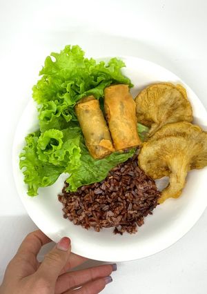 Hình của món Giảm cân - eat clean - d3: Nấm bào ngư chiên sốt me + Chả giò chay (371calo).