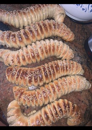 A picture of Caterpillar pie.