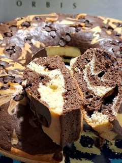Una foto de Budín marmolado súper fácil