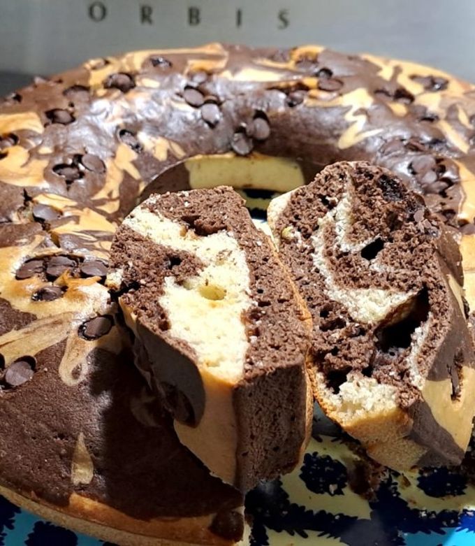 Una foto de Budín marmolado súper fácil