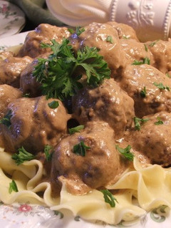 A picture of Swedish Meatballs.
