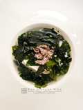 Dubu Miyeok Guk - Tofu Seaweed Soup