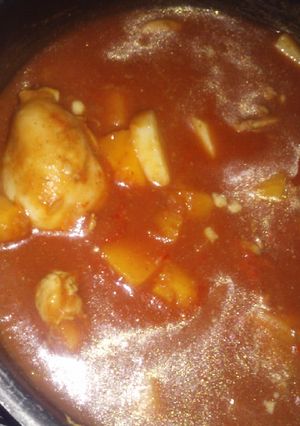 Una foto de Estofado de pollo con verduras 🍗