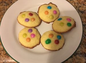 Una foto de Galletitas de naranja y confites
