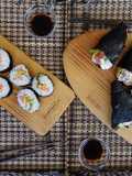 Temakis e Rolinhos de Salmão e Abacate com Queijo-creme e Cebolinho (Sushi)