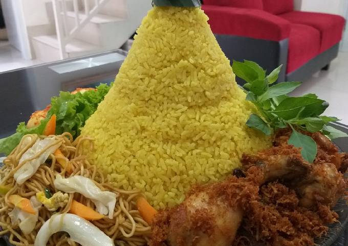 Resep Nasi tumpeng (resep mama saya❤️), Bisa Manjain Lidah