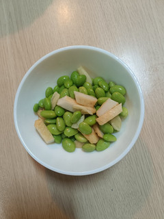 甜不辣炒毛豆 的食譜成品照片