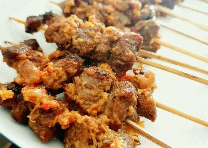 WORTH A TRY!  How to Make Sate Sapi Bumbu Iloni