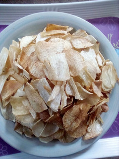 A picture of Cocoyam chips.