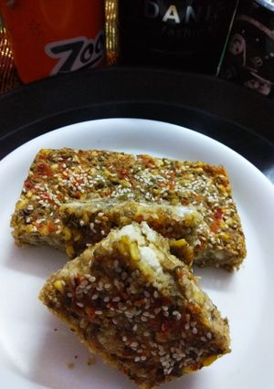 A picture of Paneer Stuffed Moongdal Dhokla.