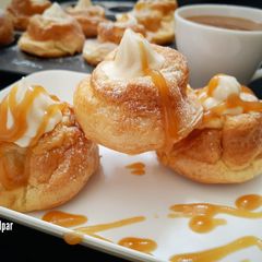 A picture of Churro Donuts with Butterscotch Moose.