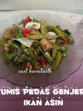 Tumis pedas genjer ikan asin