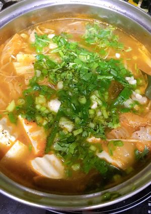 Hình của món Canh kim chi.