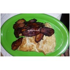 A picture of Fried plantain and egg 2.