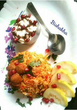 A picture of Fruits Fried Rice.