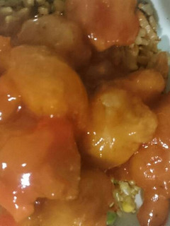 A picture of Sweet an sour chicken.
