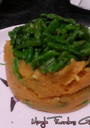 Foto principal de Patatas pelonas con espárragos trigueros
