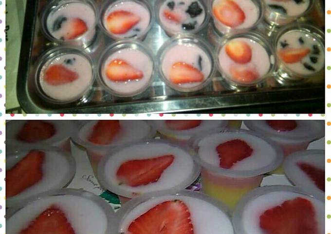 Puding oreo strawberry