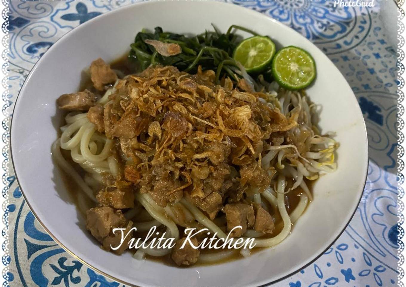 Mie Kangkung