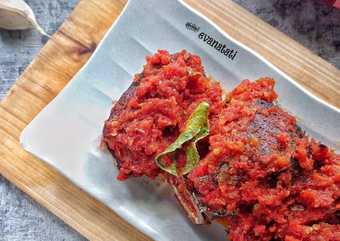 Resep Balado Ikan Tongkol Oleh Evana Tati Cookpad