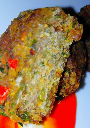 A picture of Kachhe chane ke kabab.