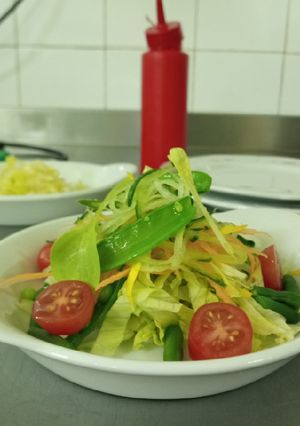 A picture of Green salad 🥗.