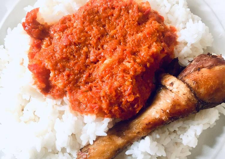 Recipe of Super Quick Homemade White Rice with tomato stew and chicken