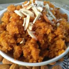 A picture of Gajar Halwa.