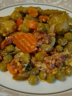 Una foto de Menestra de verduras con chorizo