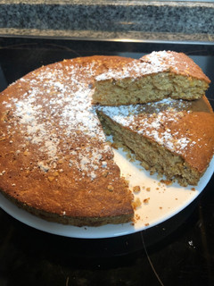 Una foto de Bizcocho de almendra con avena integral