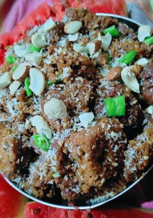 તરબુચ છાલ ના મૂઠિયાં(Watermelon Chhal Muthiya Recipe In Gujarati) રેસીપી મુખ્ય ફોટો