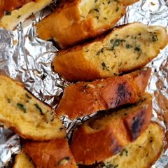 A picture of Roasted Garlic Butter with Basil.