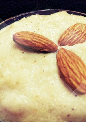 A picture of Semolina pudding.