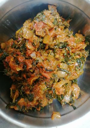 A picture of Tomato Methi curry.
