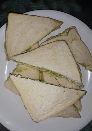 A picture of Avocado Sandwich.