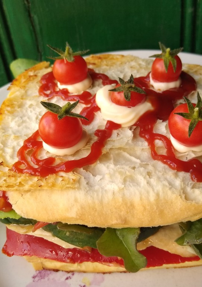Una foto de Sándwich con Zapallito de tronco y Algo más