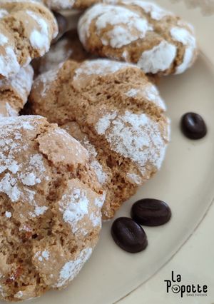 Une photo de Amaretti au café