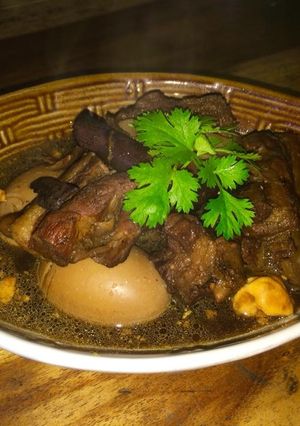 รูปของ พะโล้หมูไข่