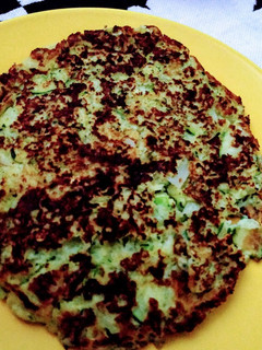 Una foto de Hamburguesa/tortilla de calabacín