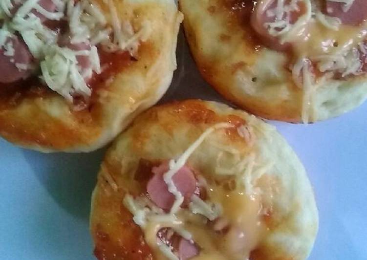 Langkah Mudah untuk Membuat Mini pizza teflon, Sempurna